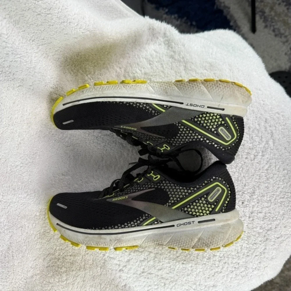Brooks Women's Ghost 14 Sz 6.5M Black Athletic Sneakers Tennis Shoes 1203561B050